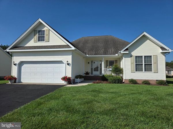 2102 WAVERLY DRIVE DRIVE, POCOMOKE CITY, MD 21851