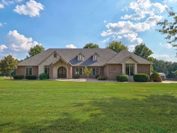 6215 Le Sentier, Rogersville, MO 65742
