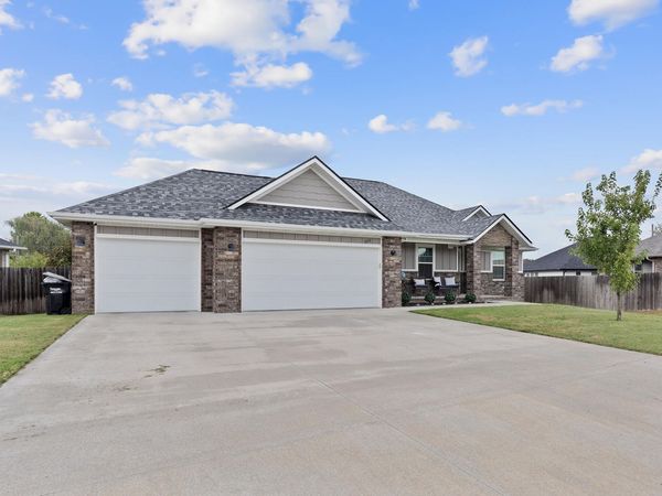 393 E Lombardy Drive , Republic, MO 65738