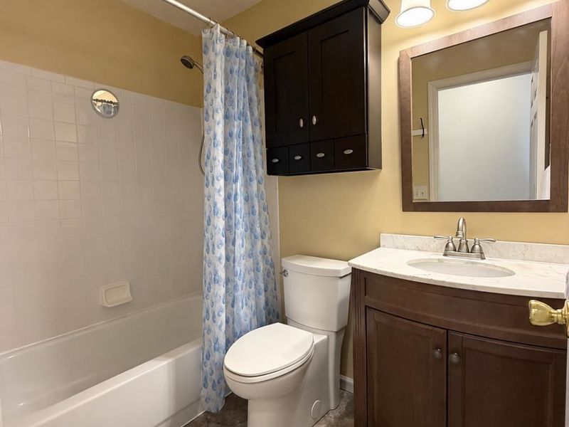 11126 Wood Avenue, Blue Ash, OH 45242 Photo 24