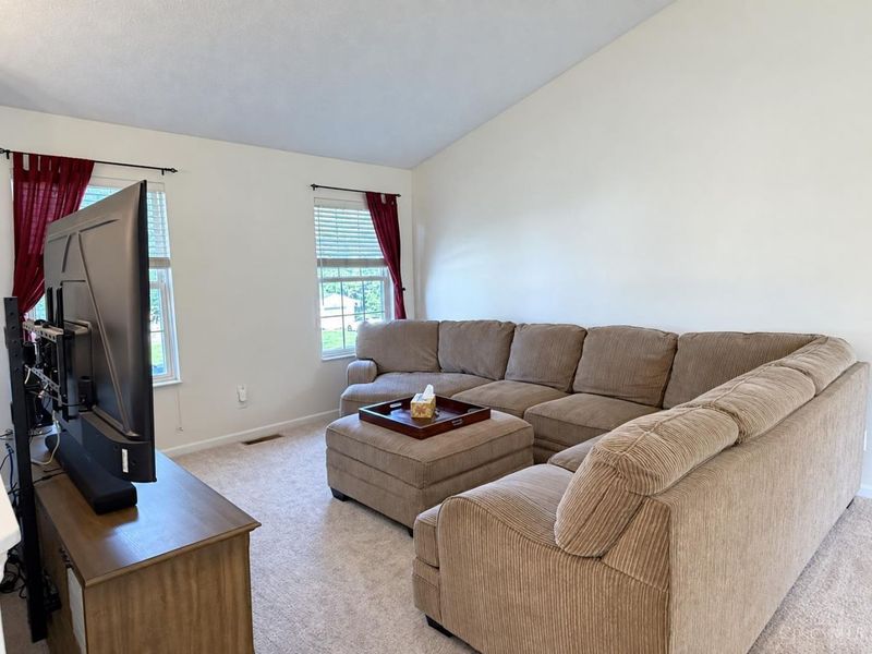 11126 Wood Avenue, Blue Ash, OH 45242 Photo 6
