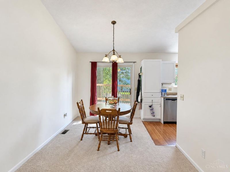 11126 Wood Avenue, Blue Ash, OH 45242 Photo 8