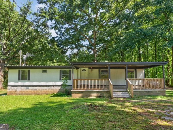 135 White Oak Road, Newnan, GA 30265