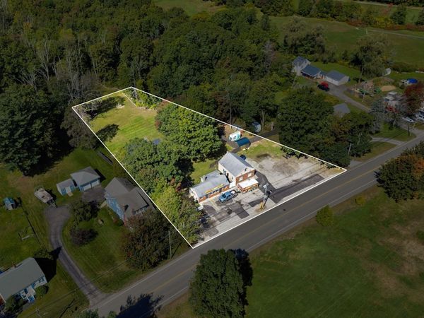 312 Pleasant St, Leicester, MA 01524