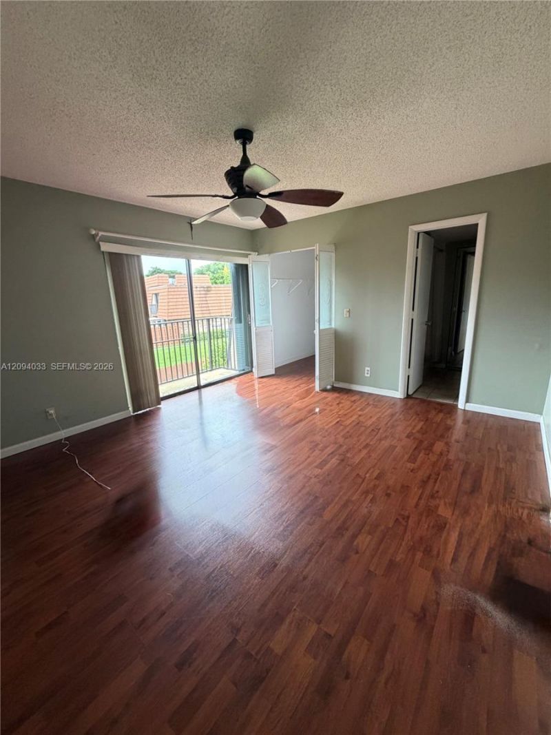 2564 Lakeview Ct , Cooper City, FL 33026 Photo