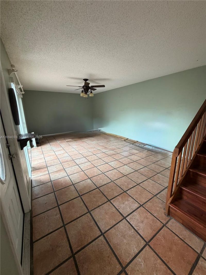 2564 Lakeview Ct , Cooper City, FL 33026 Photo