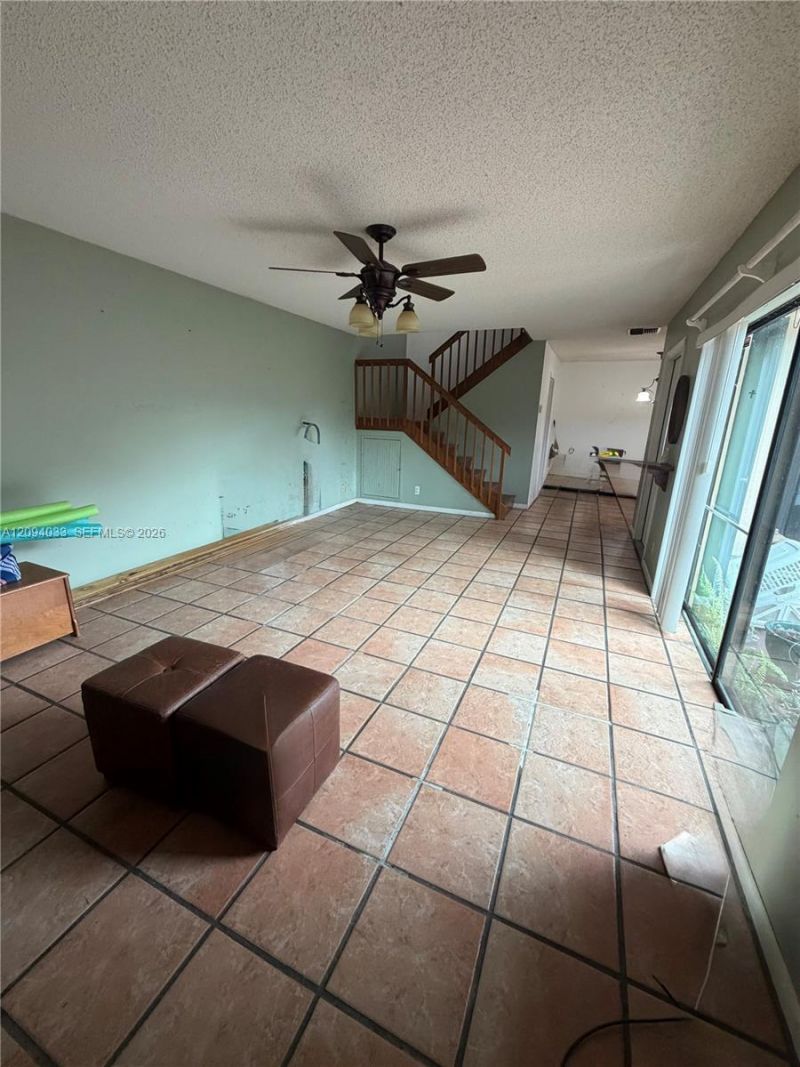 2564 Lakeview Ct , Cooper City, FL 33026 Photo