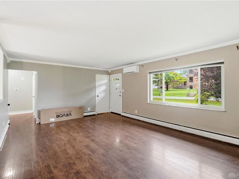 312 E Salem Street, Clayton, OH 45315 Photo 6
