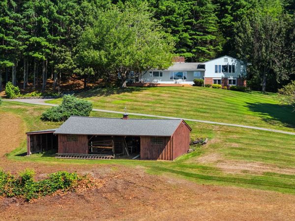 163 Indian Hill Rd, Groton, MA 01450