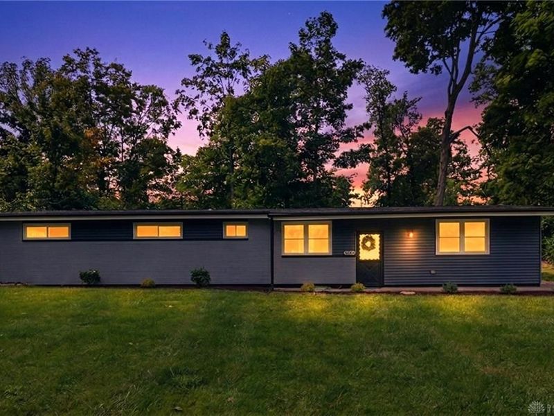 2643 Shadycrest Drive, Dayton, OH 45431 Photo 2