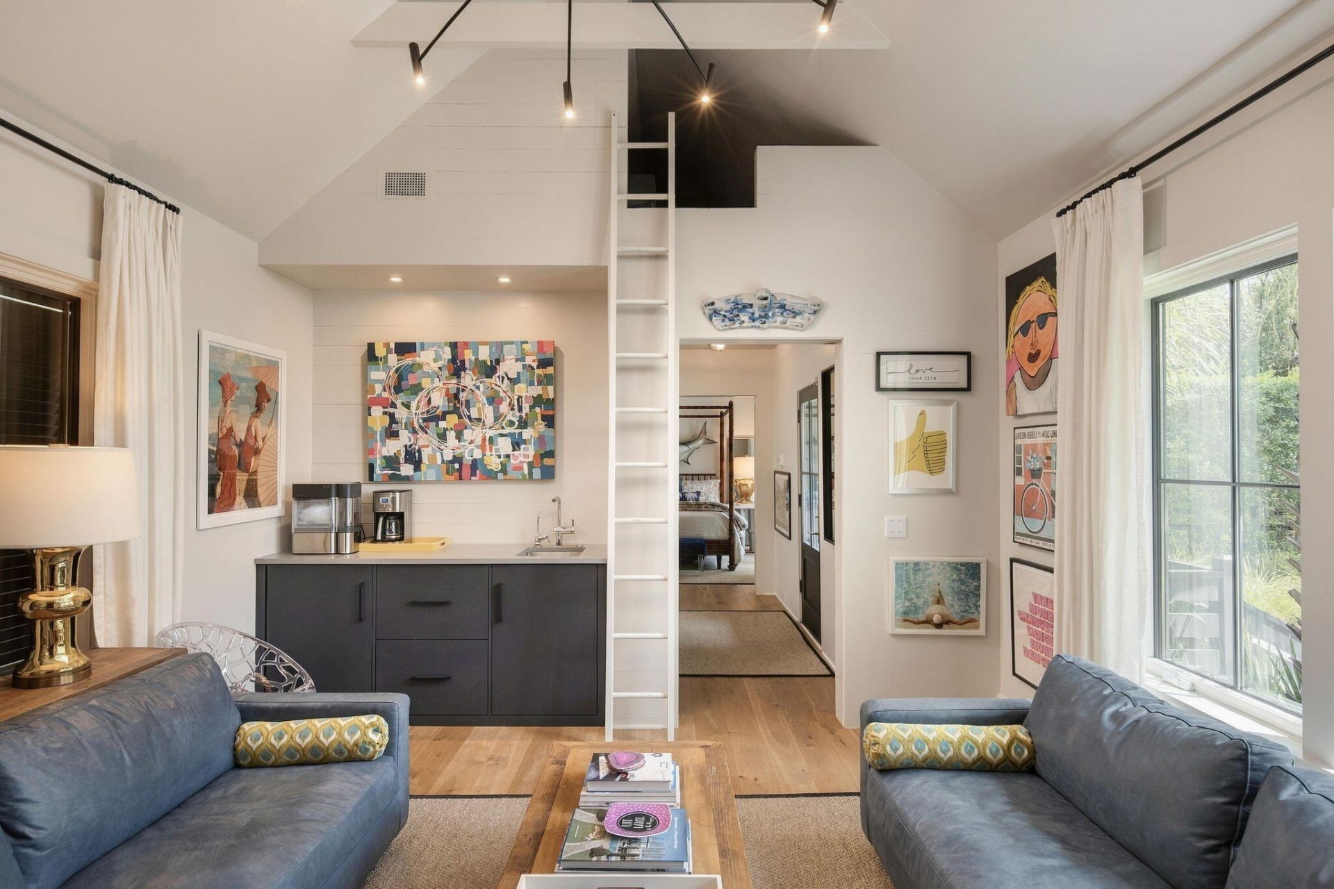 734 Pitt Street Photo 49