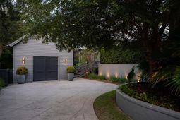 734 Pitt Street photo 4
