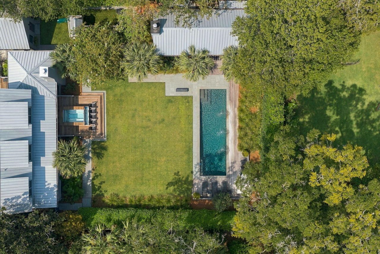 734 Pitt Street Photo 54