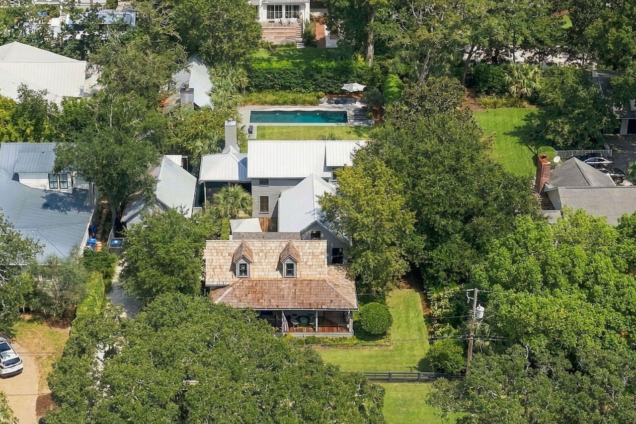 734 Pitt Street Photo 56