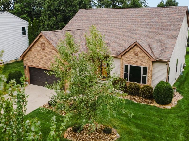 7045 Sherbrook Drive , Westerville, OH 43082 Photo 1