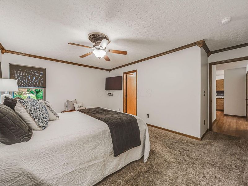 7045 Sherbrook Drive , Westerville, OH 43082 Photo 23