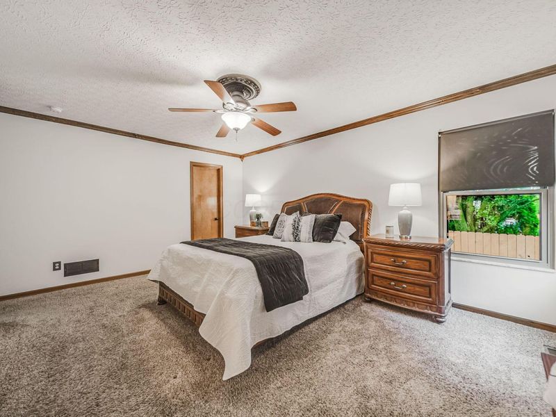 7045 Sherbrook Drive , Westerville, OH 43082 Photo 24