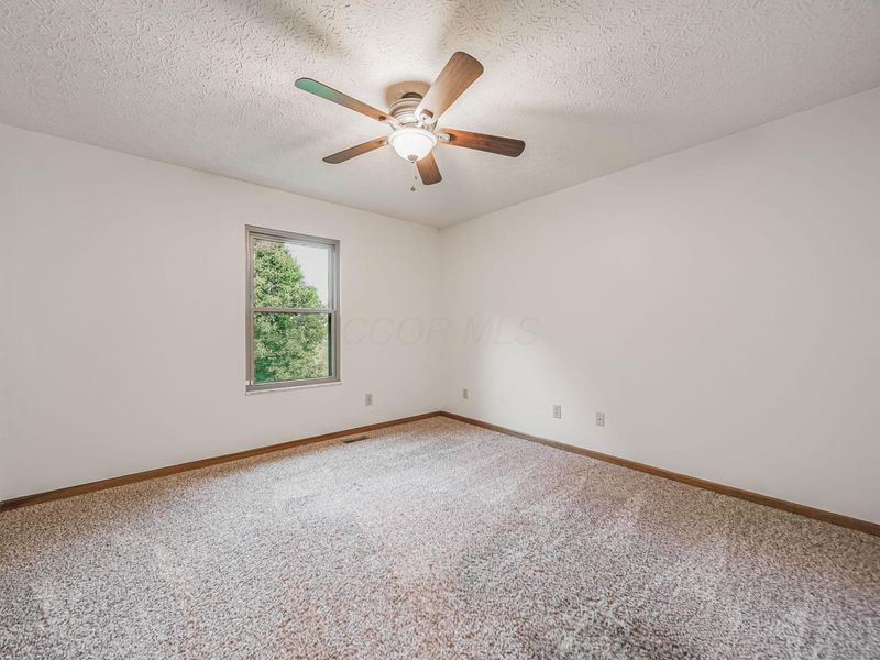7045 Sherbrook Drive , Westerville, OH 43082 Photo 46