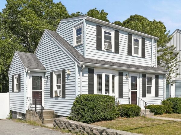 166 Sandwich Rd, Wareham, MA 02571