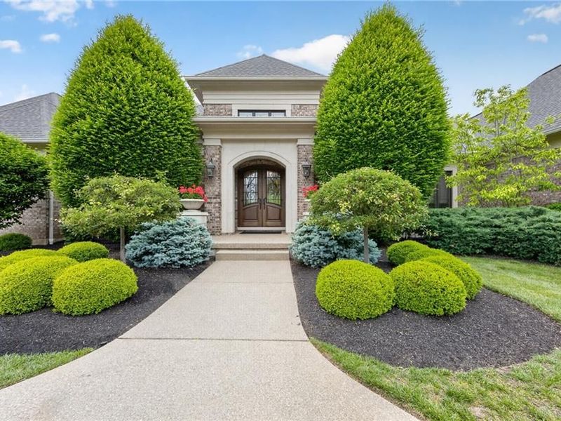 6784 Rose Mallow Drive, West Chester, OH 45069 Photo 2