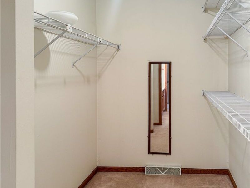 1487 Tripodi Circle, Niles, OH 44446 Photo 9