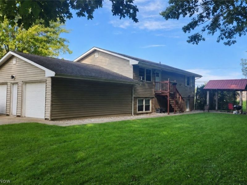 10770 Infirmary Road, Mantua, OH 44255 Photo 2