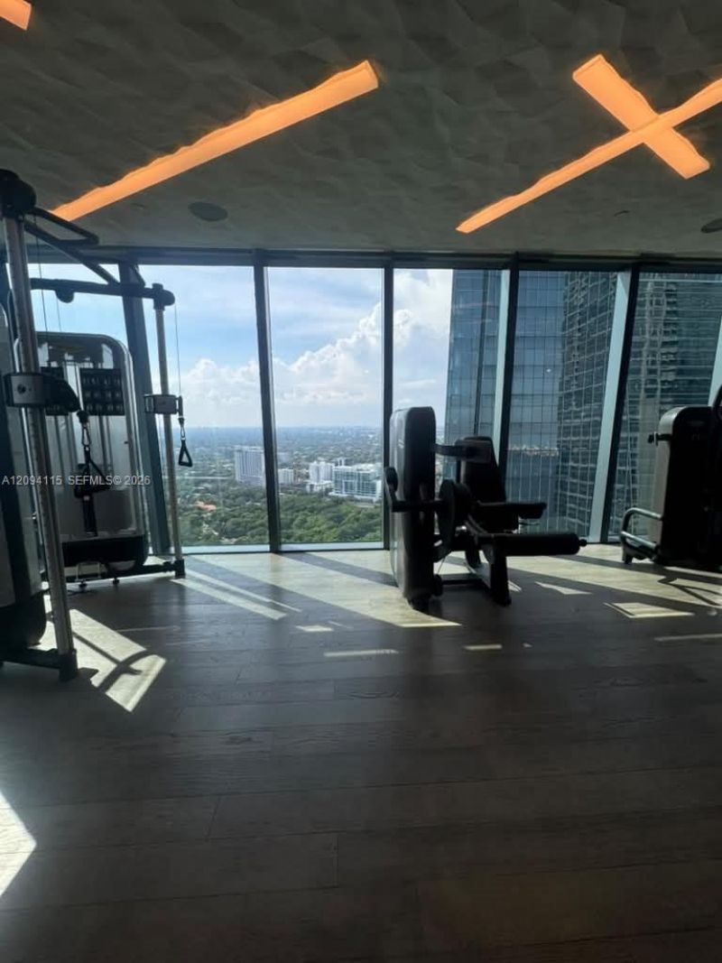 1451 Brickell Ave , Unit 1002, Miami, FL 33131 Photo
