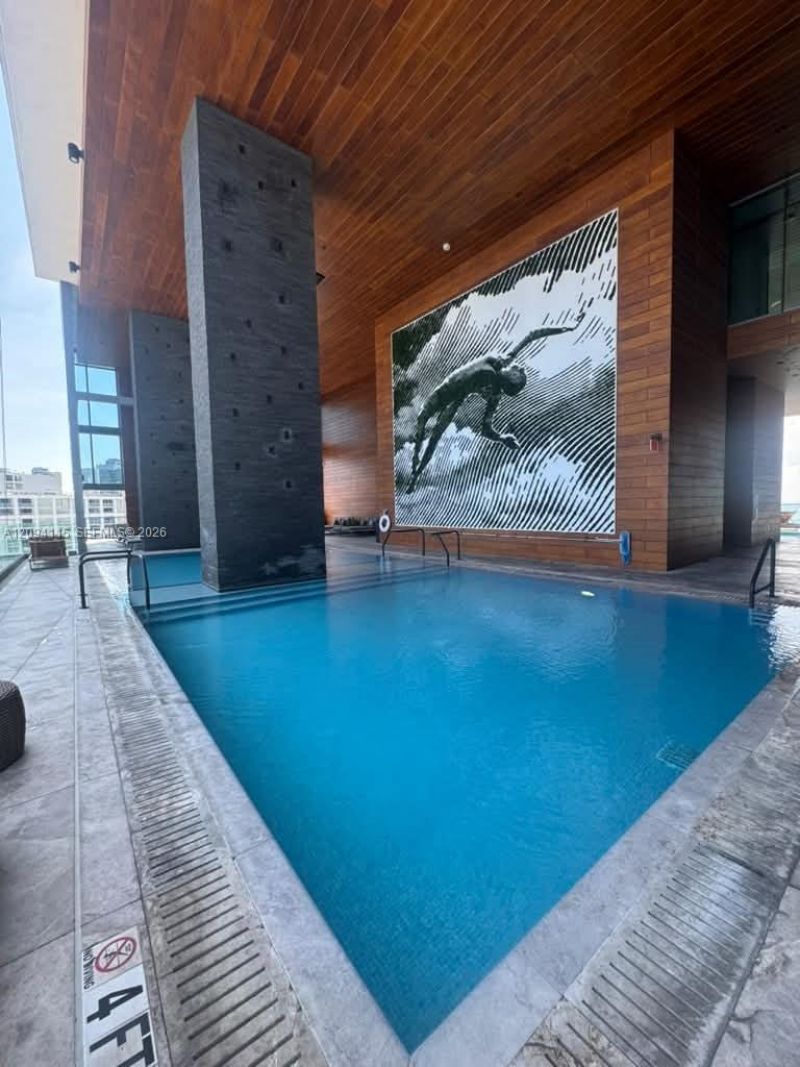 1451 Brickell Ave , Unit 1002, Miami, FL 33131 Photo