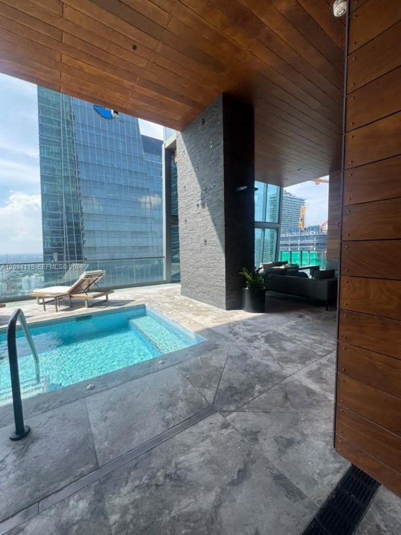 1451 Brickell Ave , Unit 1002, Miami, FL 33131 Photo