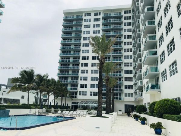 6917 Collins Ave , Unit 506, Miami Beach, FL 33141
