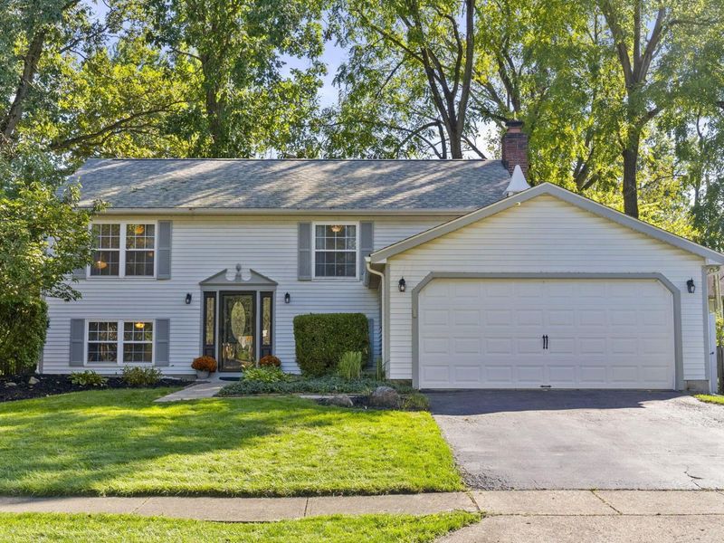 2547 Sawmill Forest Avenue, Dublin, OH 43016 Photo 1