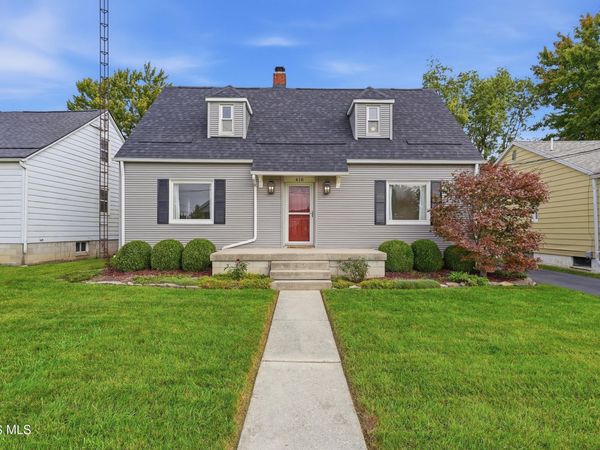 418 W North Street, Carey, OH 43316