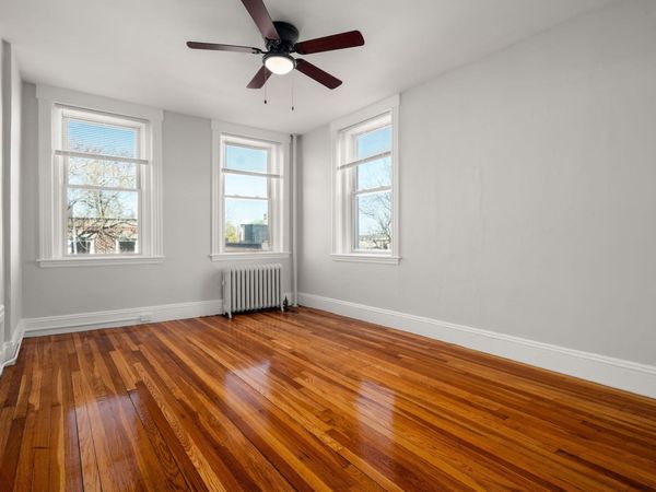 28 Quint Ave, Unit 32, Boston, MA 02134