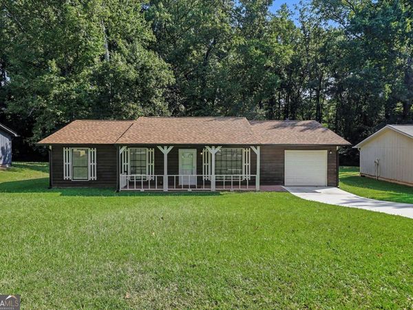 8220 Englewood Trail, Riverdale, GA 30274