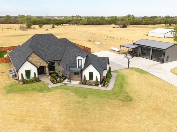 311 Scissortail Lane, Tuttle, OK 73089