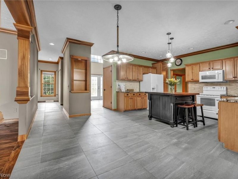 1413 Ashford Glen Lane, Sagamore Hills, OH 44067 Photo 7