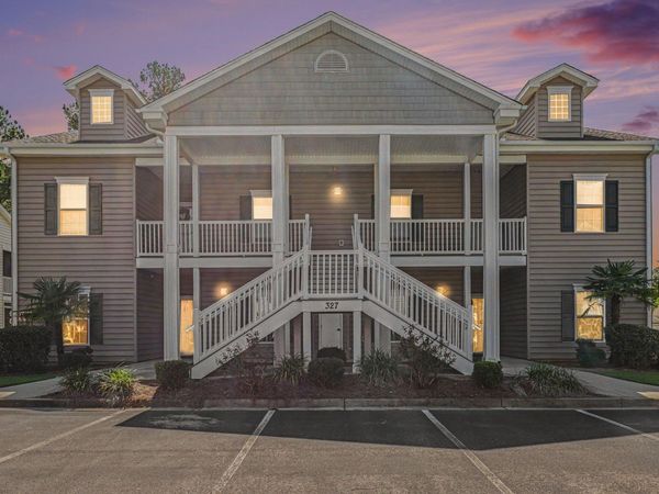327 Black Oak Ln., Unit 101, Murrells Inlet, SC 29576