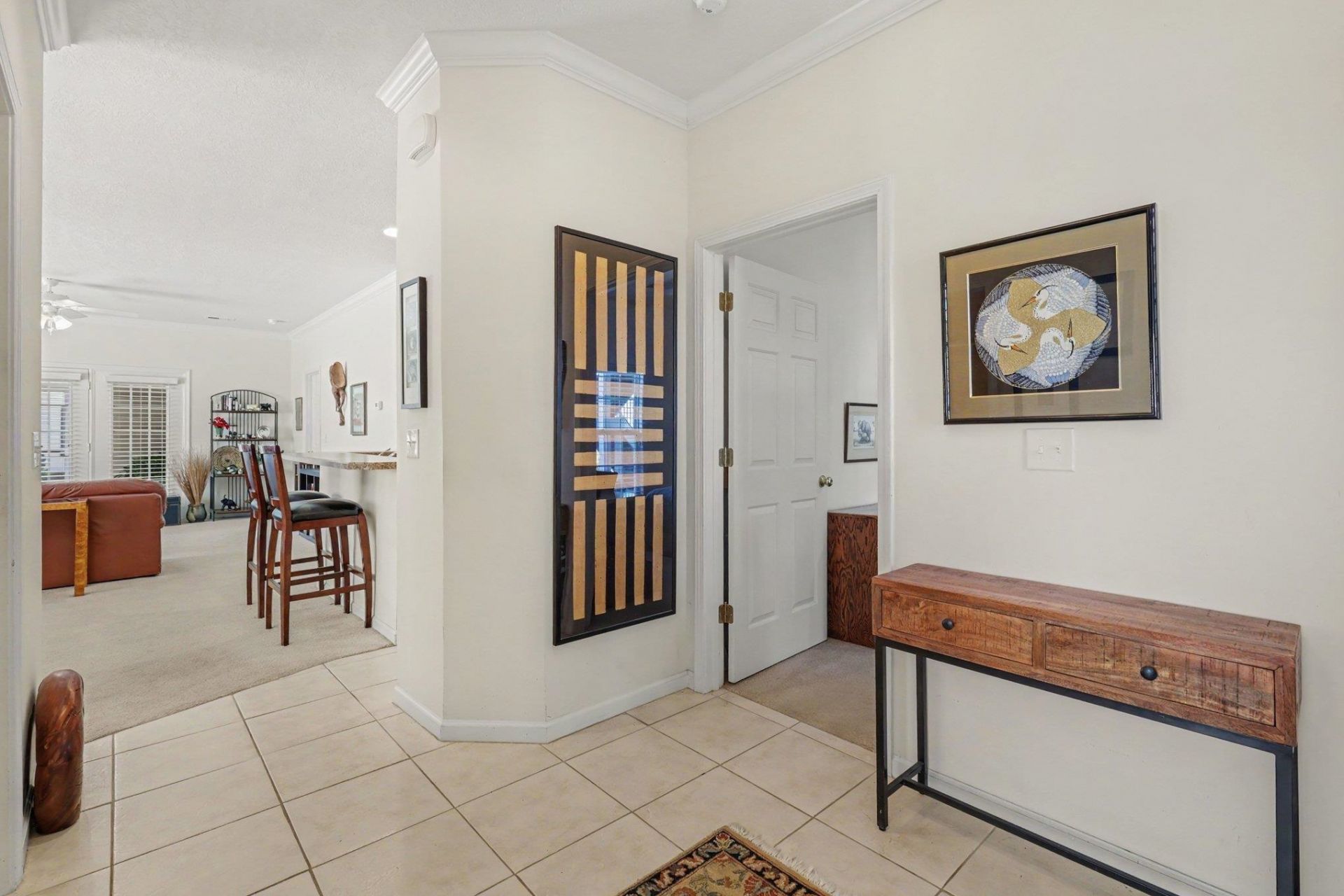 327 Black Oak Ln. Photo 4