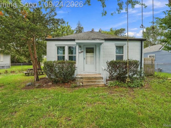 21631 Jacksonville Street, Farmington Hills, Mi 48336