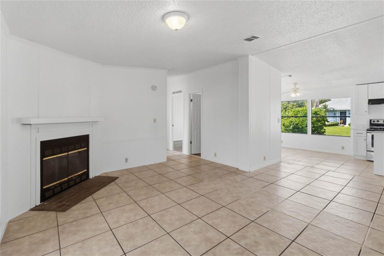 417 Lagoon Court , Kenansville, FL 34739 Photo