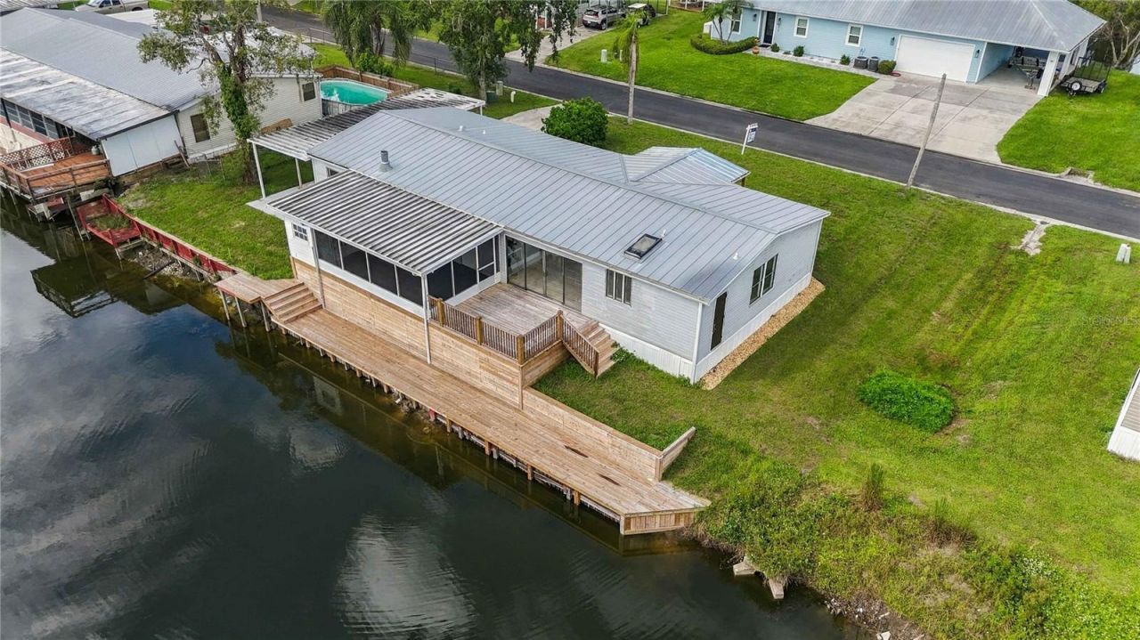417 Lagoon Court , Kenansville, FL 34739 Photo