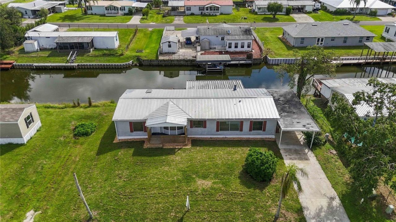 417 Lagoon Court , Kenansville, FL 34739 Photo