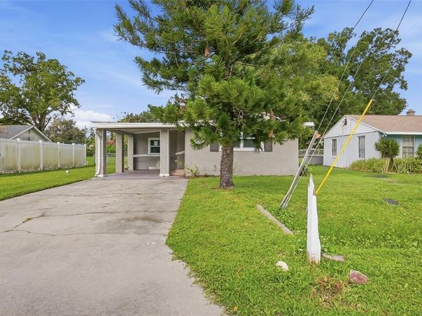 6804 N WILLOW AVENUE , TAMPA, FL 33604