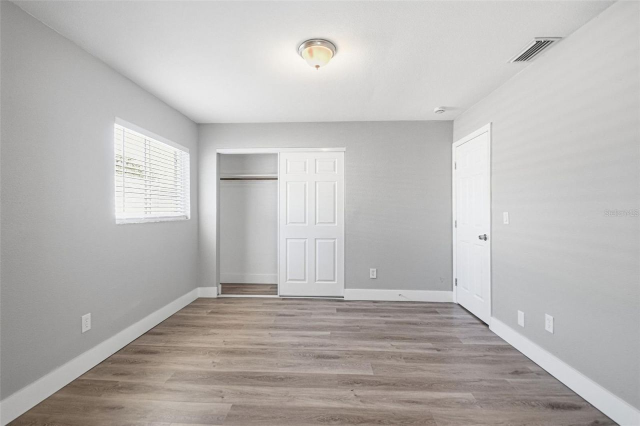 310 93rd Avenue N, Saint Petersburg, FL 33702 Photo