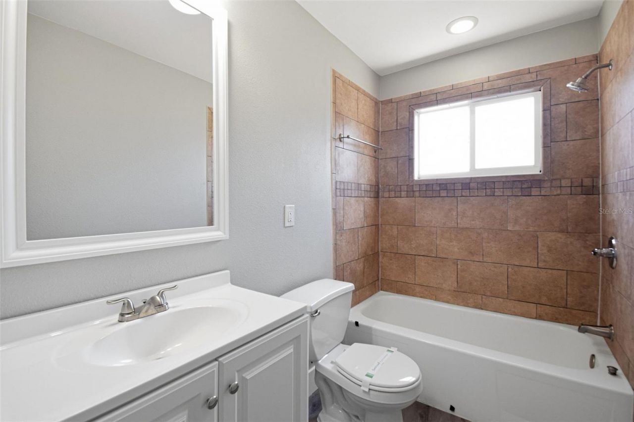 310 93rd Avenue N, Saint Petersburg, FL 33702 Photo