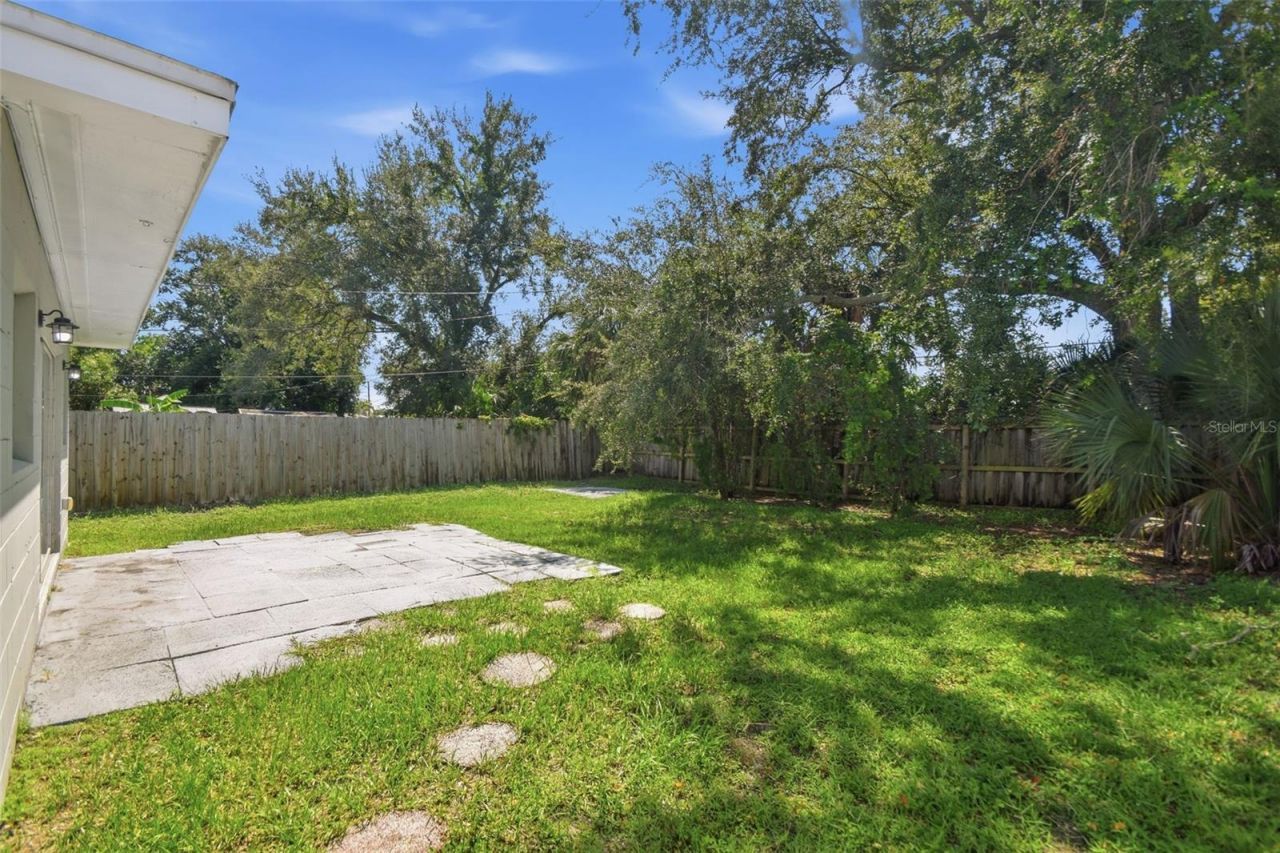 310 93rd Avenue N, Saint Petersburg, FL 33702 Photo