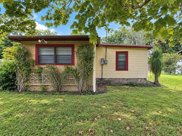 2222 GETFORD RD, EUSTIS, FL 32726