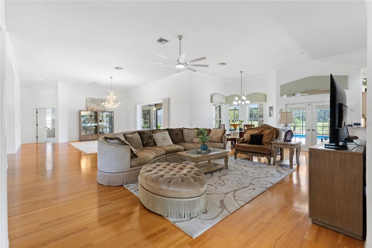 1800 St. James Circle, The Villages, FL 32162 Photo