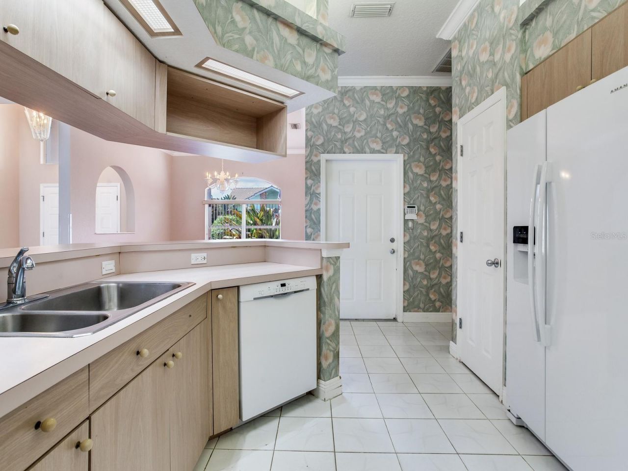 11581 Shelly Circle, Seminole, FL 33772 Photo