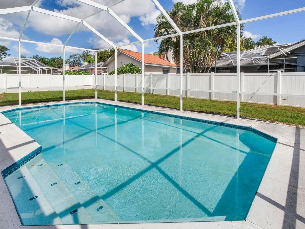 11581 Shelly Circle, Seminole, FL 33772 Photo